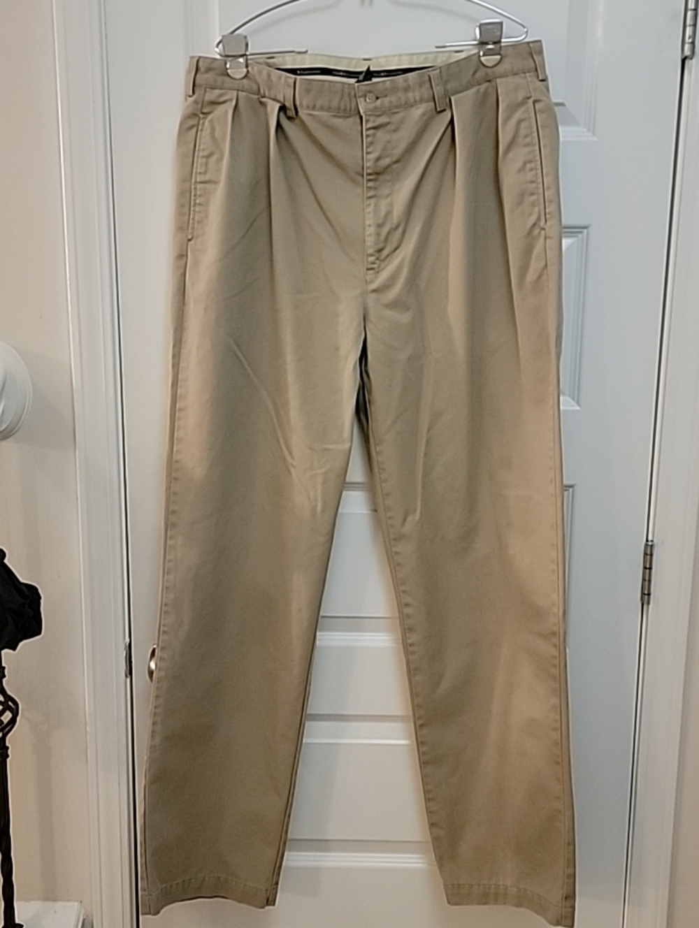 Vintage Polo Ralph Lauren Khaki Pants Beige Pleated Men's Measures 38x34 EUC
